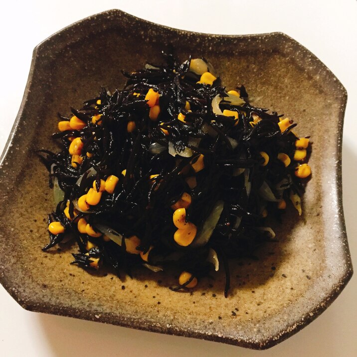 お弁当にいかが ひじきとコーンの煮物 レシピ 作り方 By ウキウキるんるんkitchen 楽天レシピ お弁当にいかが ひじきとコーンの煮物 レシピ 作り方 By ウキウキるんるんkitchen 楽天レシピ